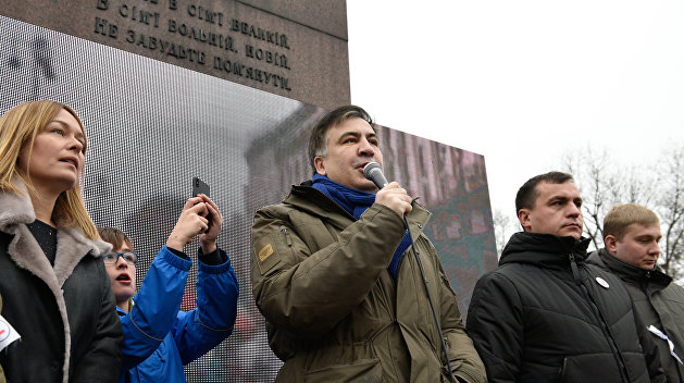 Кравчук: Украинские власти должны разобраться с Саакашвили или уйти в отставку Кравчук: Украинские власти должны разобраться с Саакашвили или уйти в отставку