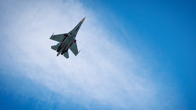 Российский истребитель сопроводил самолет-разведчик США над Черным морем Российский истребитель сопроводил самолет-разведчик США над Черным морем