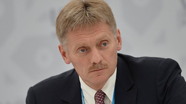 Песков: Судьба нарушивших границу РФ украинских военных моряков зависит от решения суда Песков: Судьба нарушивших границу РФ украинских военных моряков зависит от решения суда