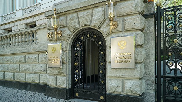 Посол РФ в Германии: Европа устала от невыполнения Киевом Минских соглашений Посол РФ в Германии: Европа устала от невыполнения Киевом Минских соглашений