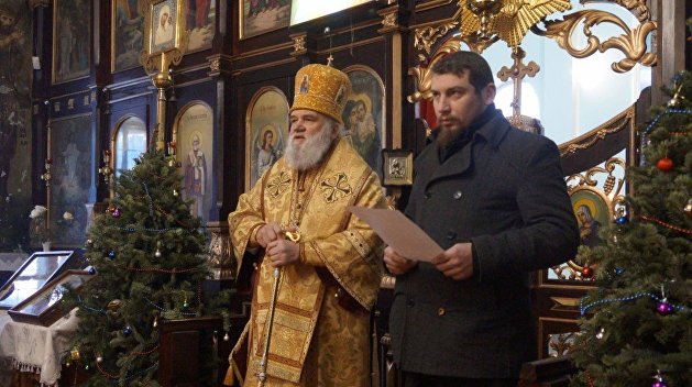 Священник Киевского патриархата раскаялся и перешел в УПЦ МП Священник Киевского патриархата раскаялся и перешел в УПЦ МП