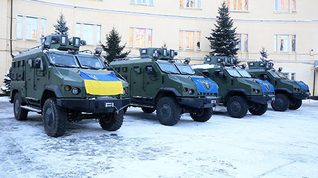 Нацгвардия Украины получила новые броневики для боев в Донбассе Нацгвардия Украины получила новые броневики для боев в Донбассе