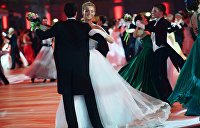 Бал посреди войны: блеск украинской элиты на фоне нищеты украинского народа