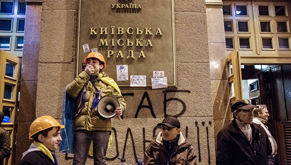 «Мы вас уничтожим»: Какую роль сыграл Пашинский в разгоне «студенческого Майдана» «Мы вас уничтожим»: Какую роль сыграл Пашинский в разгоне «студенческого Майдана»
