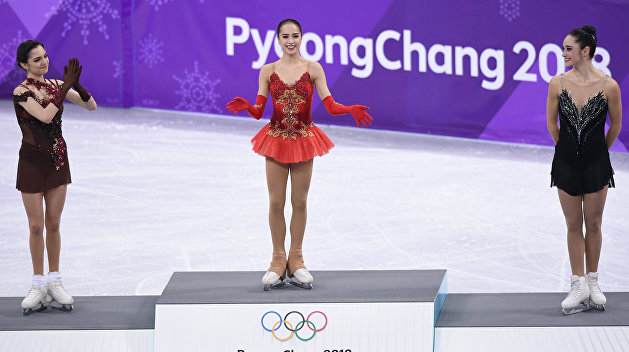 Защитница Отечества: Фигуристка Загитова выиграла первое золото для России на Олимпиаде Защитница Отечества: Фигуристка Загитова выиграла первое золото для России на Олимпиаде