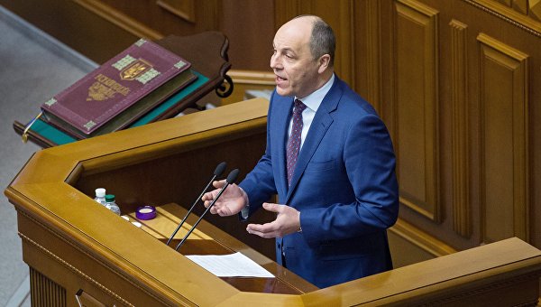 В медвежьих объятиях власти: Как на Украине создавали Автокефальную церковь В медвежьих объятиях власти: Как на Украине создавали Автокефальную церковь