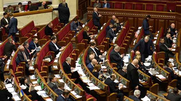 «Несогласные могут убиться об стенку»: Верховная Рада готовит тотальную украинизацию страны