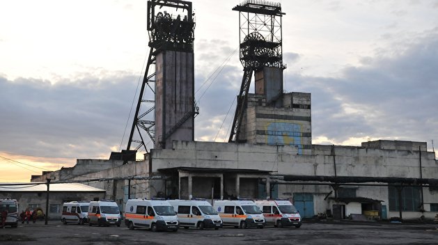 Взорвавшаяся львовская шахта разрушена Взорвавшаяся львовская шахта разрушена