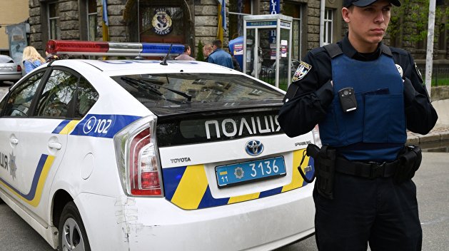 Украинская полиция заявила о готовности предоставить охрану политбеженцам Украинская полиция заявила о готовности предоставить охрану политбеженцам