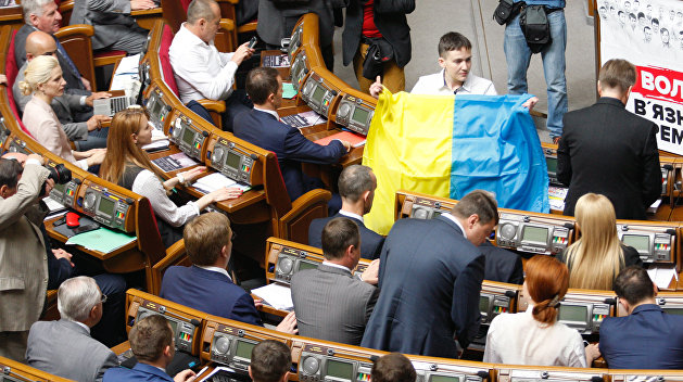 Верховная Рада исключила Савченко из комитета по вопросам национальной безопасности и обороны Верховная Рада исключила Савченко из комитета по вопросам национальной безопасности и обороны