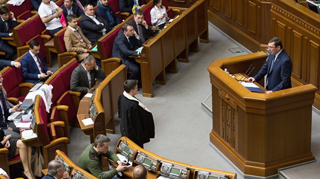 Савченко вручили ходатайство об аресте на два месяца Савченко вручили ходатайство об аресте на два месяца