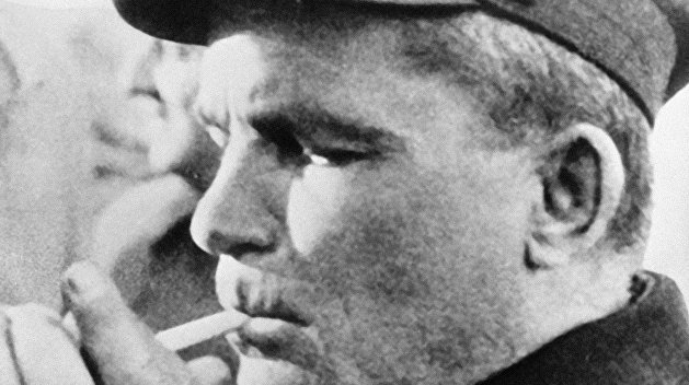 «Эпичная перемога»: В Одесской области снесли памятник Кирову «Эпичная перемога»: В Одесской области снесли памятник Кирову