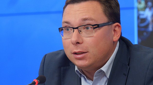 Олег Бондаренко назвал единственный вариант, который позволит ужиться Донбассу в Украине Олег Бондаренко назвал единственный вариант, который позволит ужиться Донбассу в Украине