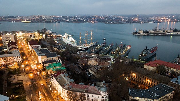 В Крыму началось освоение первого противопиратского корабля Черноморского флота В Крыму началось освоение первого противопиратского корабля Черноморского флота