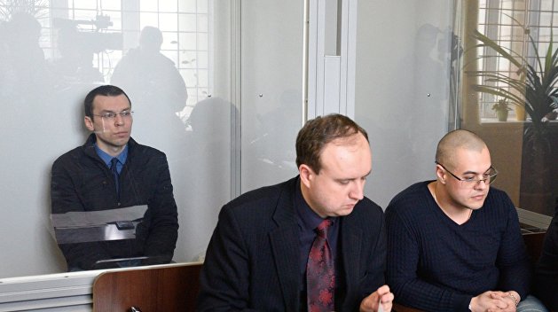 Суд отпустил журналиста Муравицкого под ночной арест Суд отпустил журналиста Муравицкого под ночной арест