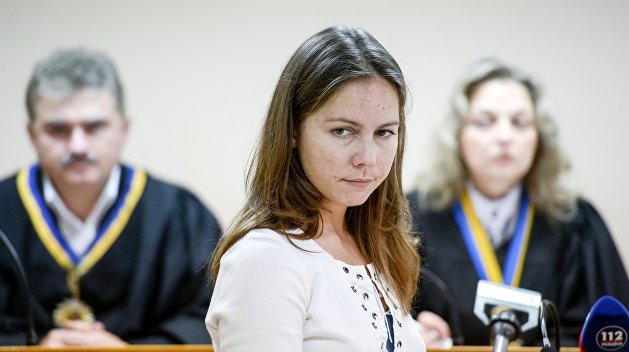 Сестра Савченко вылетела на заседание ПАСЕ Сестра Савченко вылетела на заседание ПАСЕ