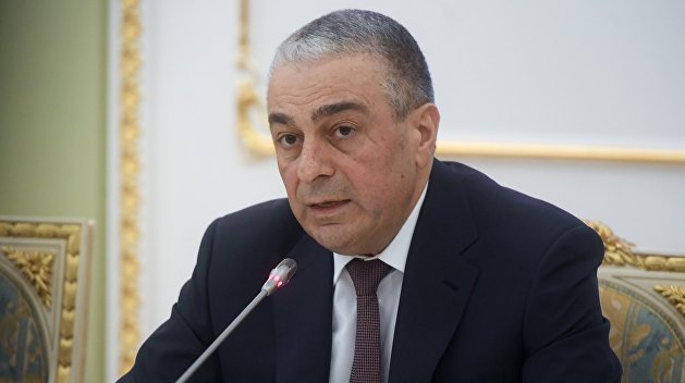 Украина заподозрила всех судей Конституционного суда РФ в нарушении своей территориальной целостности Украина заподозрила всех судей Конституционного суда РФ в нарушении своей территориальной целостности