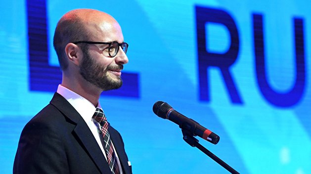 Самострел киевского режима: Вице-мэру Линца запретили въезд на Украину Самострел киевского режима: Вице-мэру Линца запретили въезд на Украину