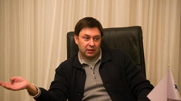 Кирилл Вышинский: Больше всего мне хочется живого общения с теми, кто меня любит, помнит и ждет Кирилл Вышинский: Больше всего мне хочется живого общения с теми, кто меня любит, помнит и ждет