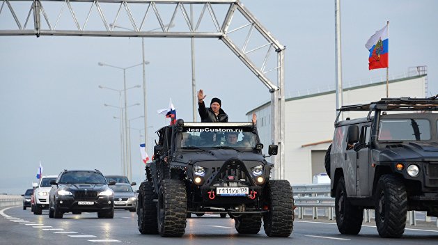 Минтранс ДНР снизил стоимость билетов в Крым после открытия Крымского моста Минтранс ДНР снизил стоимость билетов в Крым после открытия Крымского моста