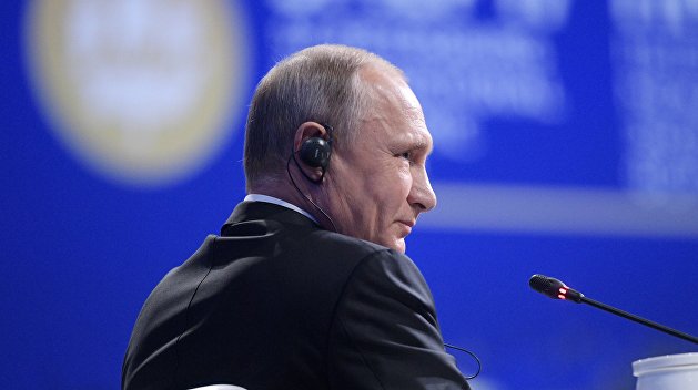 Путин: По итогам первых пяти месяцев федеральный бюджет исполнен с профицитом 1,5 трлн рублей