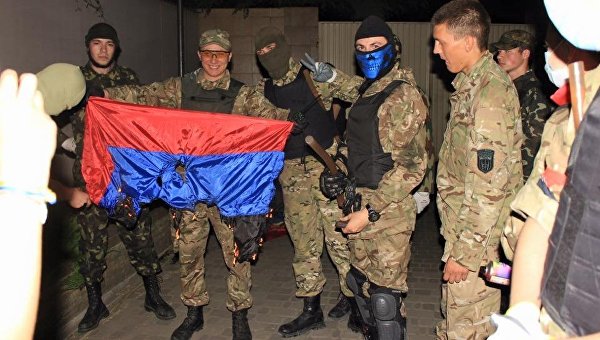 Обыкновенный убийца: националист с уголовным прошлым зарезал человека на улице Обыкновенный убийца: националист с уголовным прошлым зарезал человека на улице
