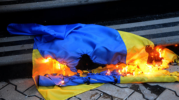 Постпред Порошенко: В Херсонской области исчезают признаки украинской государственности