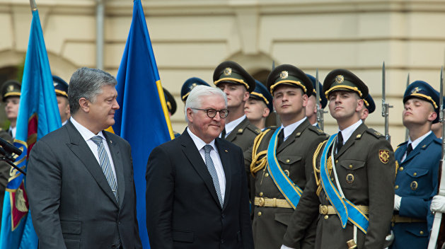 «Флюгер» политики Германии повернулся от Украины в сторону России «Флюгер» политики Германии повернулся от Украины в сторону России