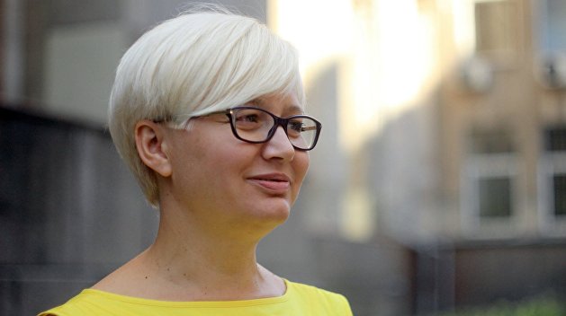 Ницой отругала Зеленского за музыкальные предпочтения и невнимательность к верующим Ницой отругала Зеленского за музыкальные предпочтения и невнимательность к верующим