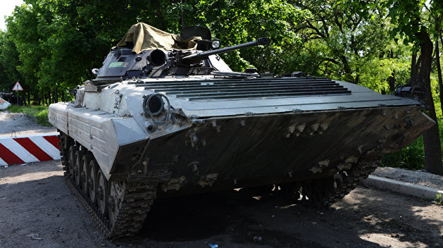 Мариуполь готовится отметить военным парадом «освобождение от ДНР» Мариуполь готовится отметить военным парадом «освобождение от ДНР»