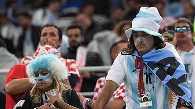 Русские спасли: Аргентинские фанаты отлупили хорвата после разгромного поражения своей сборной