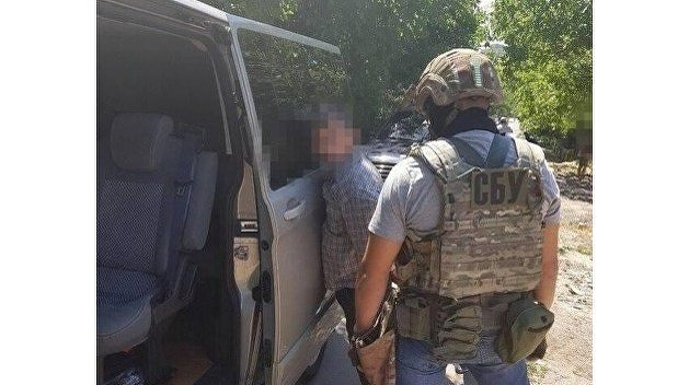 На Украине воюют не только с памятниками, но и с их творцами На Украине воюют не только с памятниками, но и с их творцами