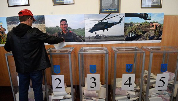Ближайшее будущее Украины: cамоликвидация или фюрер Ближайшее будущее Украины: cамоликвидация или фюрер
