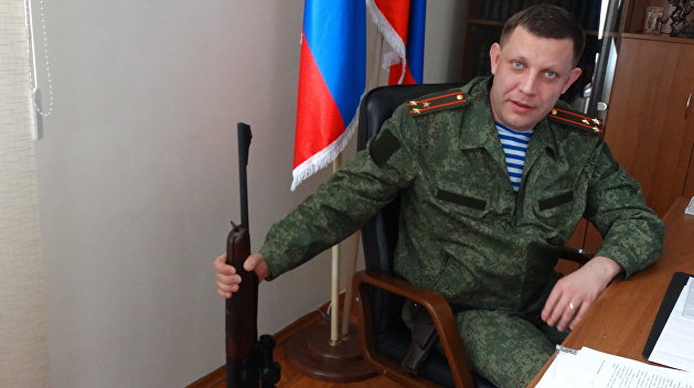 Захарченко пригрозил расстреливать миротворцев ООН Захарченко пригрозил расстреливать миротворцев ООН