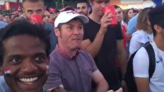 Видео: Реакция болельщиков на голы Хорватии и Англии