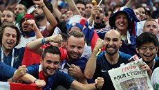 Москва: французы отмечают победу на ЧМ-2018, а хорваты благодарят Россию