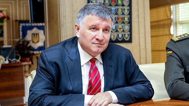 Аваков: Украина увеличивает военное присутствие в Приазовье Аваков: Украина увеличивает военное присутствие в Приазовье
