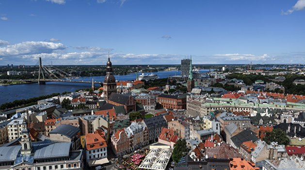 Латвия и Эстония оценят ущерб от «советской оккупации» Латвия и Эстония оценят ущерб от «советской оккупации»