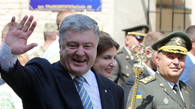 Порошенко «освободил» от выплат России часть украинских компаний Порошенко «освободил» от выплат России часть украинских компаний