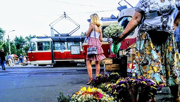 Уличная торговля в Киеве: Продавать, чтобы выжить. Фоторепортаж