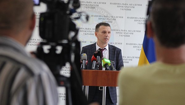 «ФБР по-киевски»: Порошенко подминает под себя Госбюро расследований