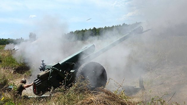 Украинские силовики обстреляли из тяжелой артиллерии северную окраину Горловки