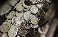 Нацбанк Украины начал постепенно заменять бумажные купюры монетами