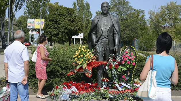 Юнна Мориц: Кобзон заставлял тёмные силы подчиняться его светлой воле Юнна Мориц: Кобзон заставлял тёмные силы подчиняться его светлой воле