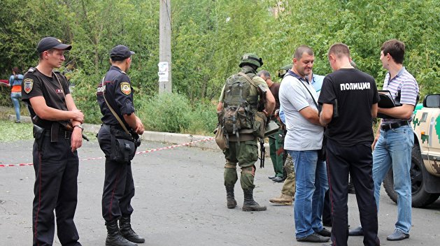 Следствие выдвинуло две версии обрушения здания университета в Донецке Следствие выдвинуло две версии обрушения здания университета в Донецке