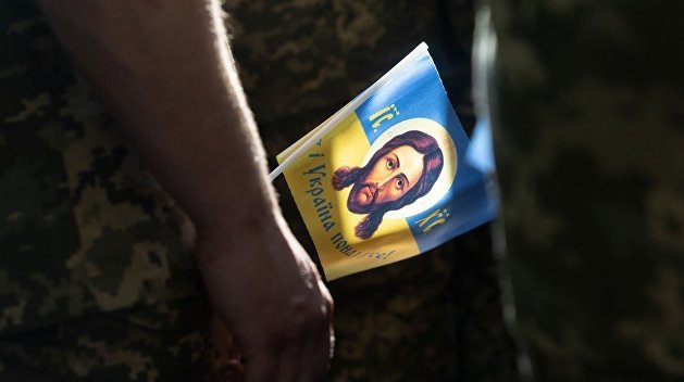 Не мать, а нахлебник. УПЦ о навязчивом материнстве Константинополя Не мать, а нахлебник. УПЦ о навязчивом материнстве Константинополя
