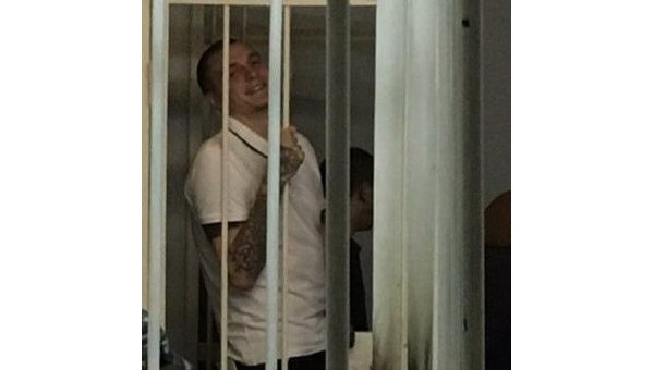 Два в одном: Нацист-наркоторговец продвигал идеологическую и классическую отраву российской молодежи Два в одном: Нацист-наркоторговец продвигал идеологическую и классическую отраву российской молодежи