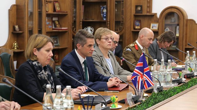 Госсекретарь по вопросам обороны Великобритании посетит Донбасс Госсекретарь по вопросам обороны Великобритании посетит Донбасс