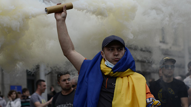 Трагедия русскоязычных украинцев и равнодушие российской публики Трагедия русскоязычных украинцев и равнодушие российской публики