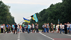Шахтеры блокируют трассу Днепр-Донецк из-за долгов по зарплате